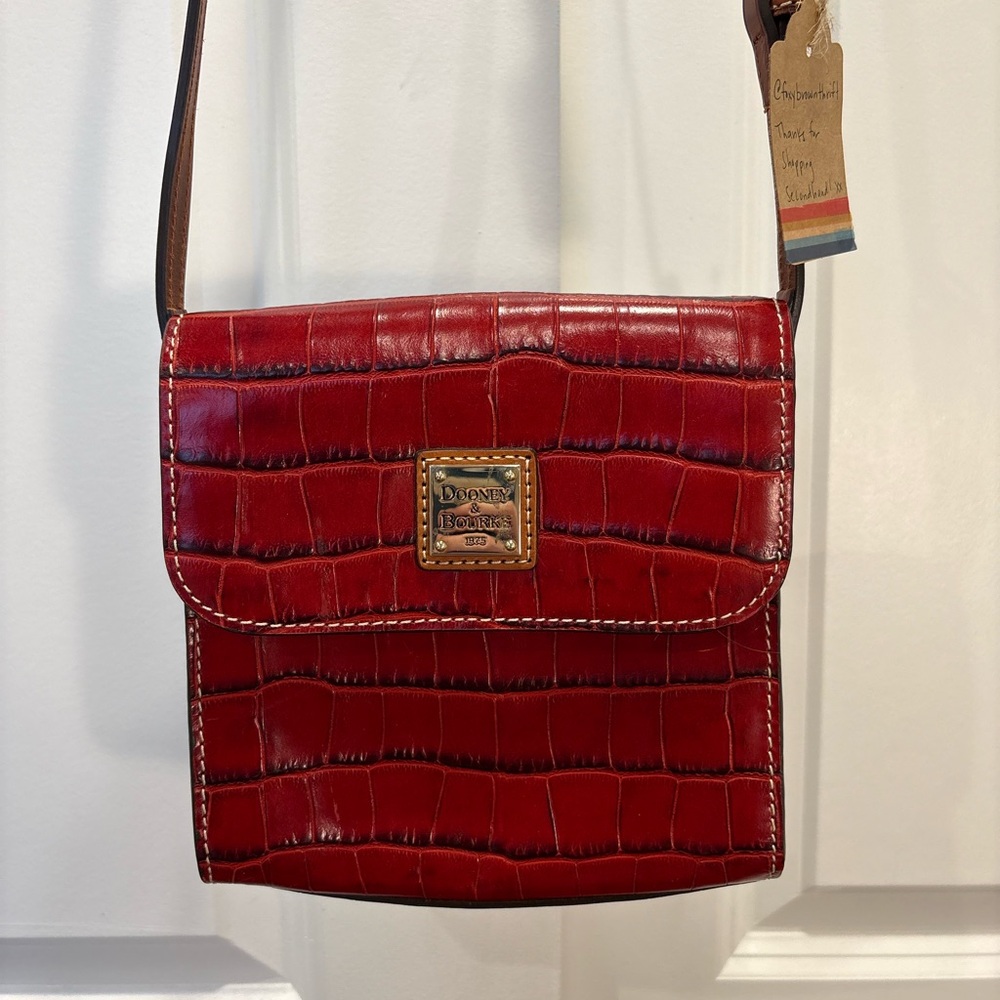 Vintage Dooney & Bourke Red Croc Embossed Shoulder Bag